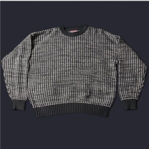 Saturdays Generation black and white acrylic knit sweater